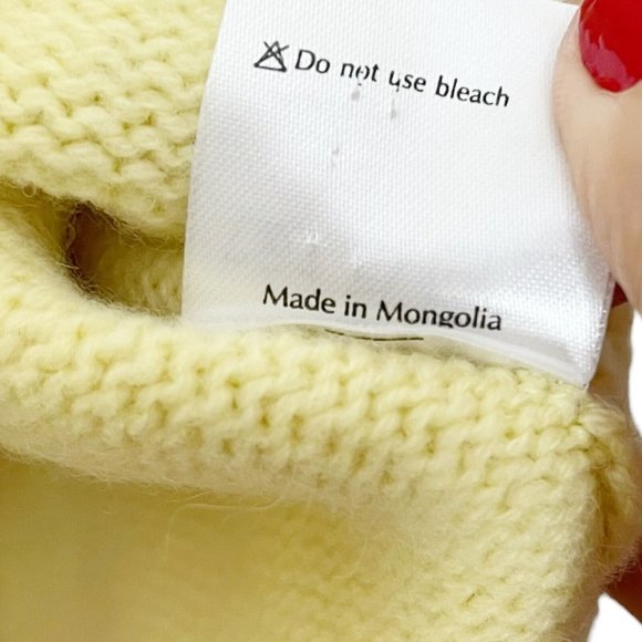 MANDKHAI Oversized Mongolian Cashmere Turtleneck Sweater Jumper Yellow One Size - Picture 12 of 12